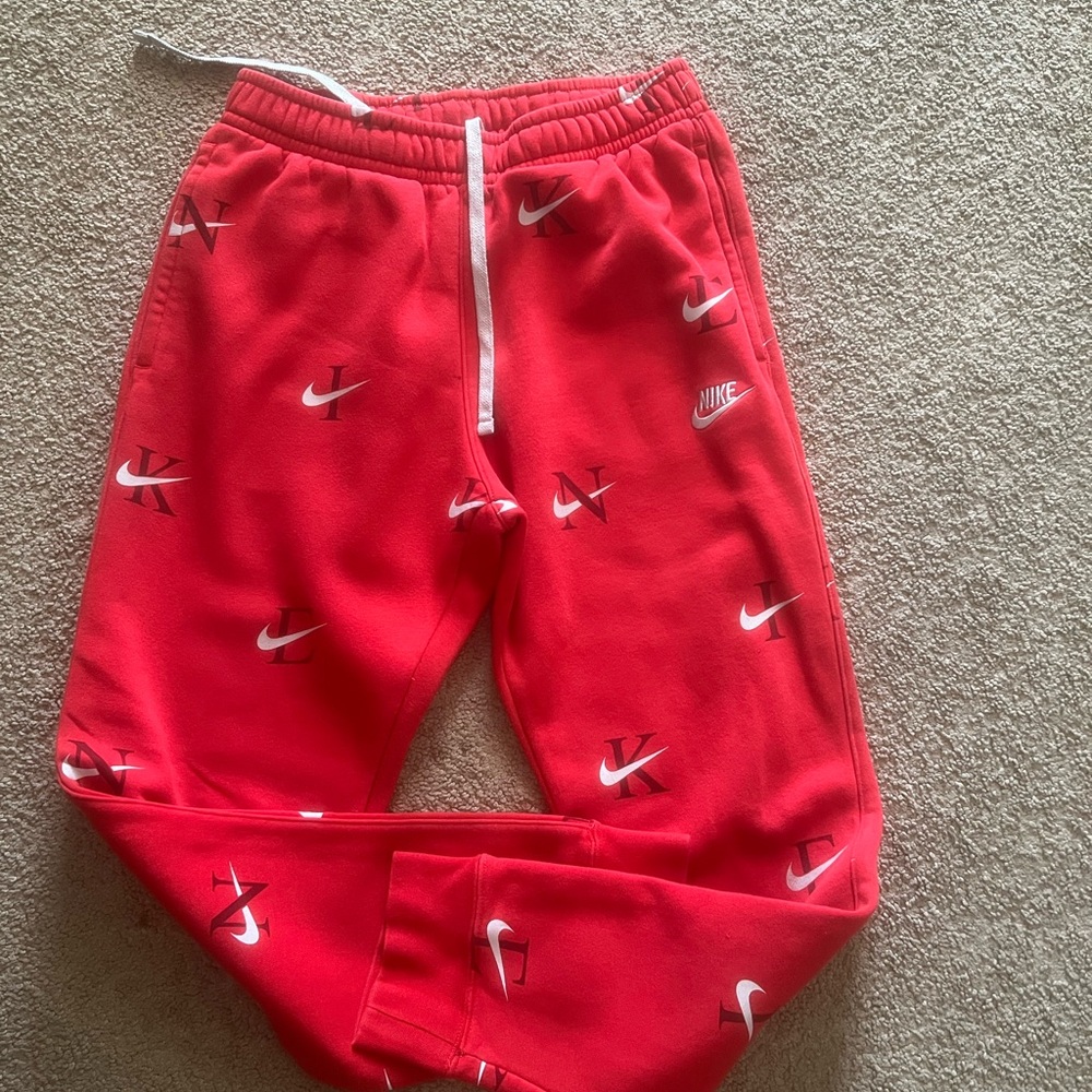 Men Nike Sportswear Joggers SZ-S Red